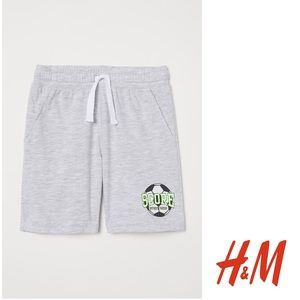 NWT H&M Boys Gray “SCORE” Shorts 18-24mo